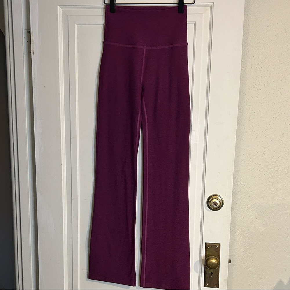 Beyond Yoga Berry Heather Bootcut Leggings